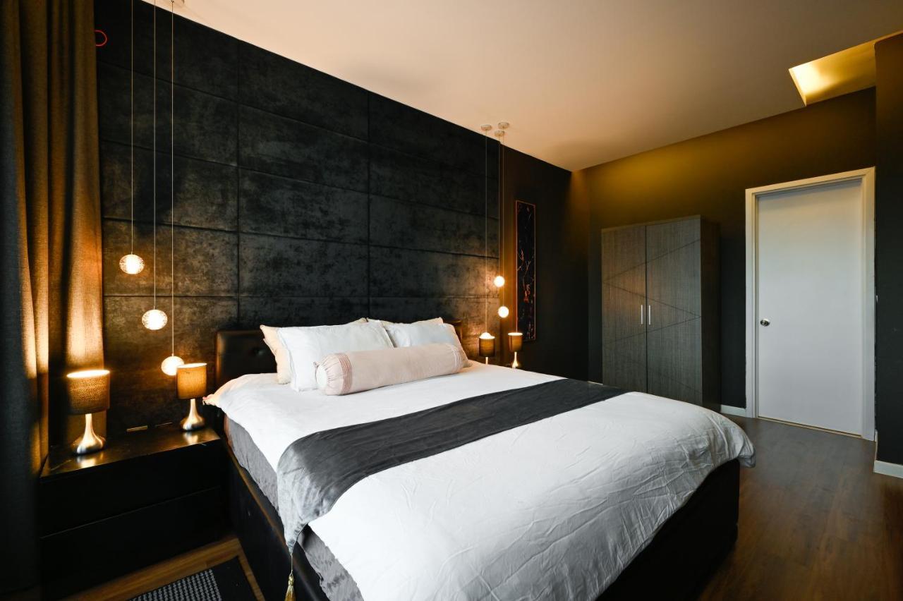 Estella Heights Saigon City View 2Br Apartment & Pool, Ho Chi Minh-stad Buitenkant foto