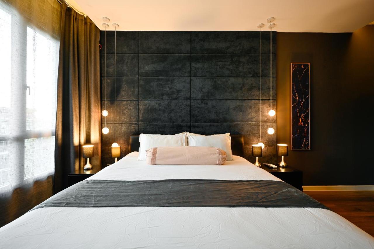 Estella Heights Saigon City View 2Br Apartment & Pool, Ho Chi Minh-stad Buitenkant foto