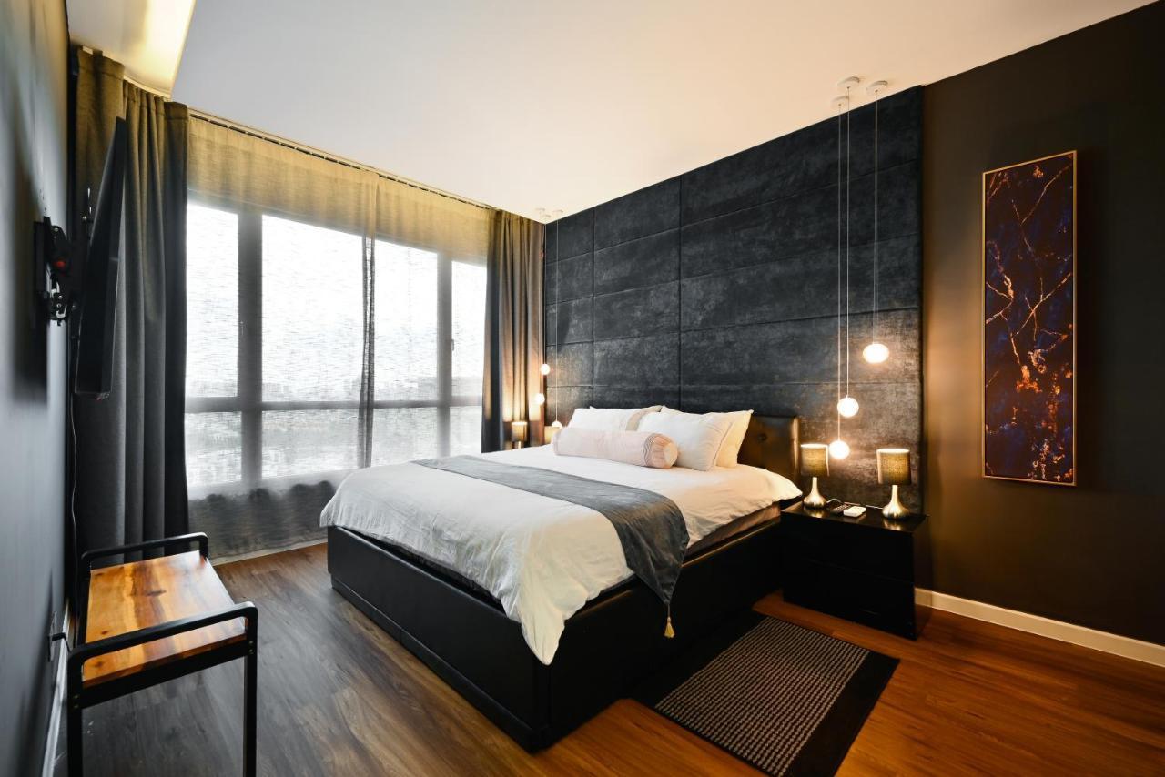 Estella Heights Saigon City View 2Br Apartment & Pool, Ho Chi Minh-stad Buitenkant foto